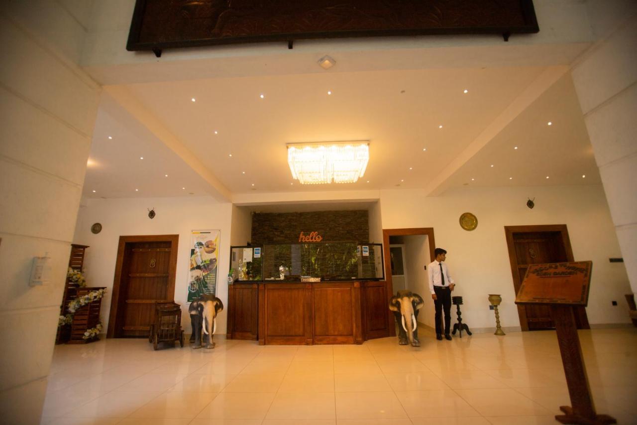Hotel Eden Garden Сигирия Экстерьер фото